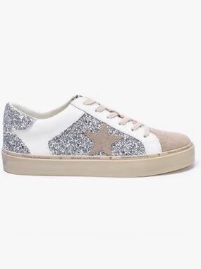 Mi.iM Gaby Women's Star Sneakers by Miracle Miles, Women's Size 9